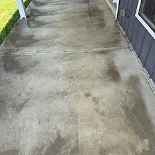 Exterior-Cleaning-Service-Performed-in-Laurel-Indiana 1